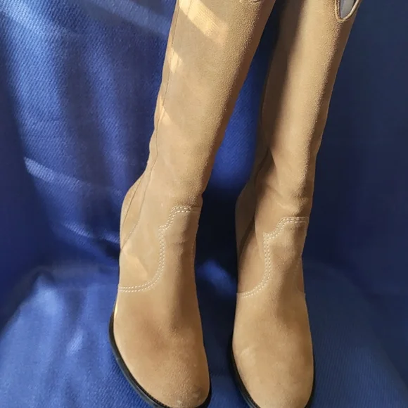 Franco Sarto, women's suede western boots size 8.5 m. - Picture 8 of 11